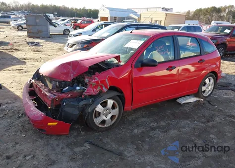 2005 Ford Focus Zx5 z USA, uszkodzony, nr VIN 3FAFP37N05R127613
